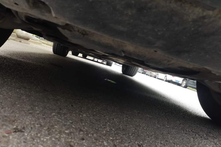Used Mercedes-Benz GL-Class  Chassis Front