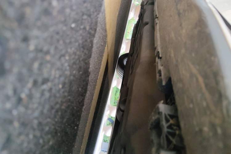 Used Mercedes-Benz GL-Class  Chassis Front Right