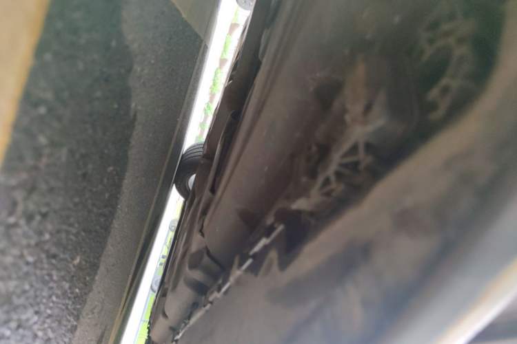Used Mercedes-Benz GL-Class  Chassis Rear Right