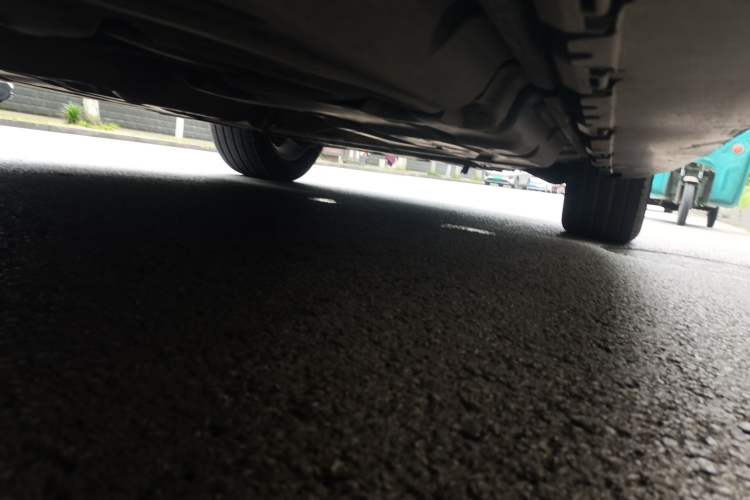 Used Mercedes-Benz GL-Class  Chassis Rear Right