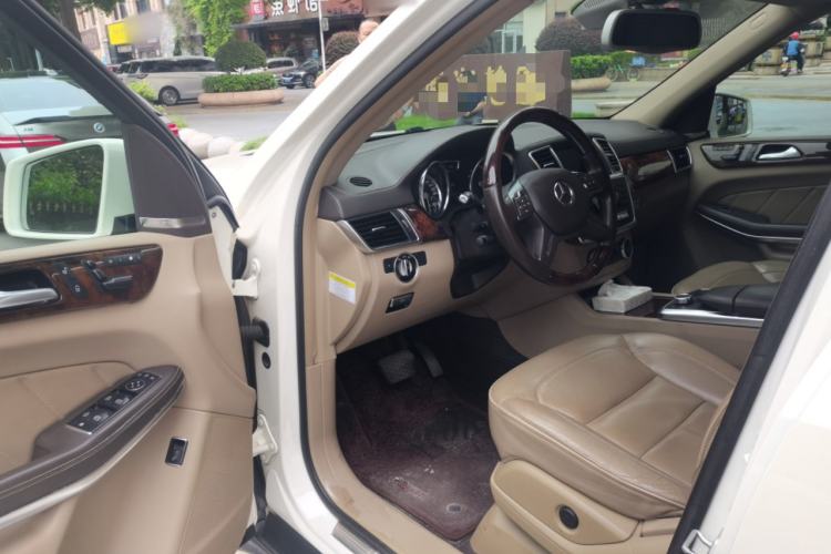 Used Mercedes-Benz GL-Class  Driver Seat