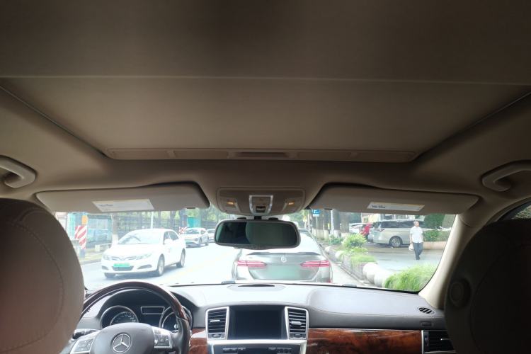 Used Mercedes-Benz GL-Class  Headliner