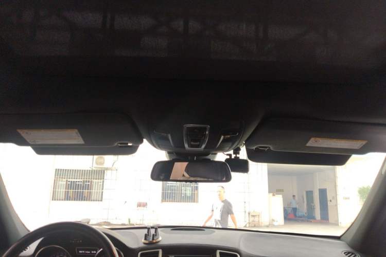 Used Mercedes-Benz GL-Class  Headliner