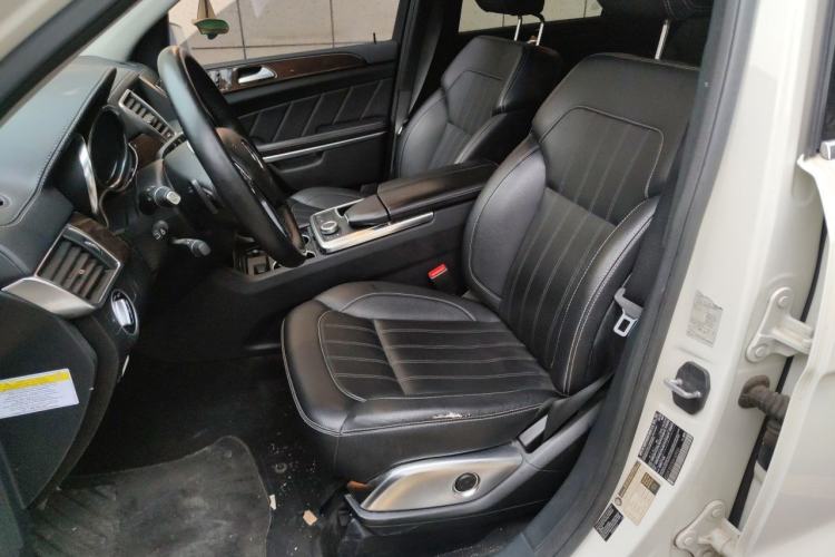 Used Mercedes-Benz GL-Class  Left Front Seat