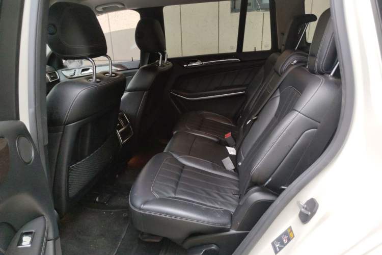 Used Mercedes-Benz GL-Class  Left Rear Seat