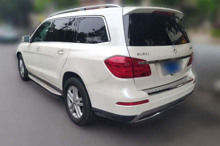 Used Mercedes-Benz GL-Class  Rear Left 45 Deg