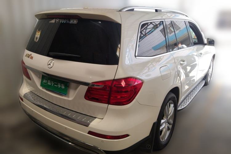 Used Mercedes-Benz GL-Class  Rear Right 45 Deg