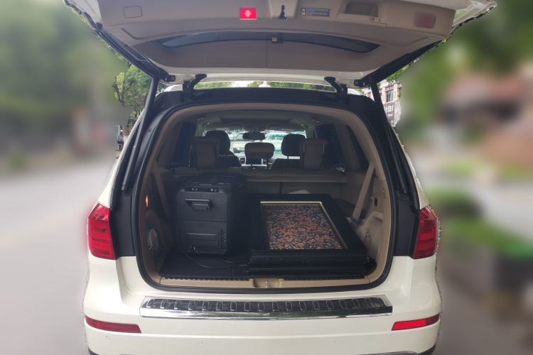 Used Mercedes-Benz GL-Class  Trunk