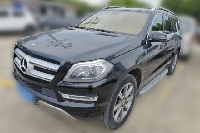 Mercedes-Benz GL-Class 2014 GL 400 4MATIC Dynamic Model с пробегом