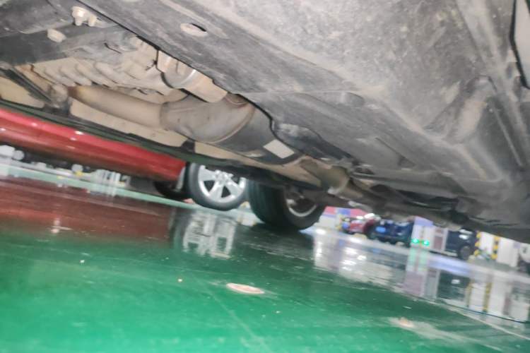 Used Mercedes-Benz GL-Class 2014 GL 400 4MATIC Dynamic Model Chassis Front Left
