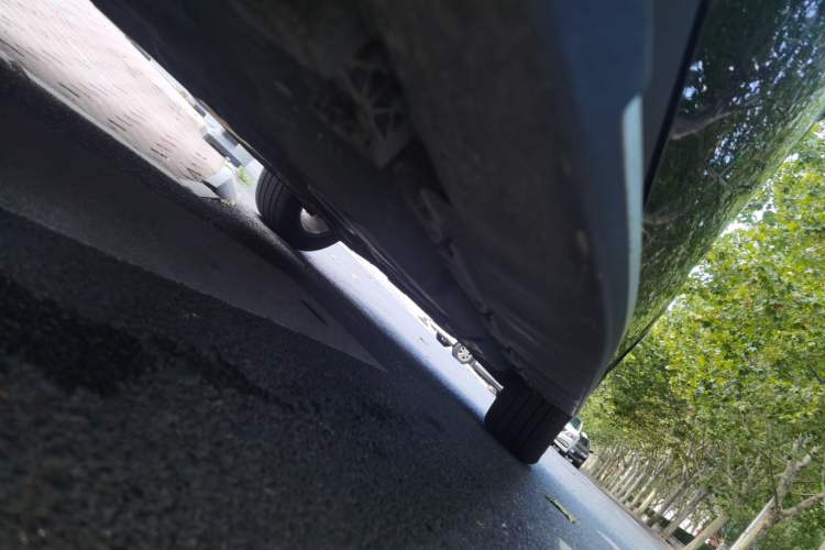 Used Mercedes-Benz GL-Class 2014 GL 350 CDI 4MATIC Chassis Front Left