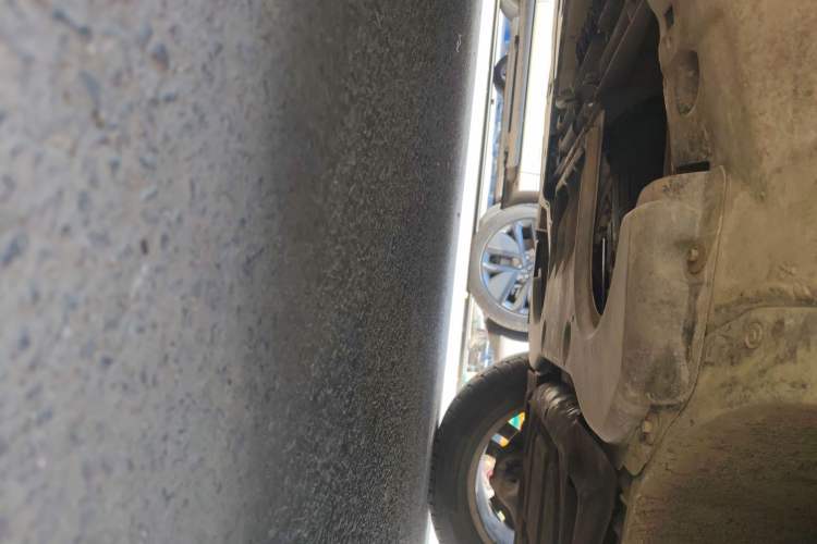 Used Mercedes-Benz GL-Class 2014 GL 400 4MATIC Dynamic Model Chassis Front Right