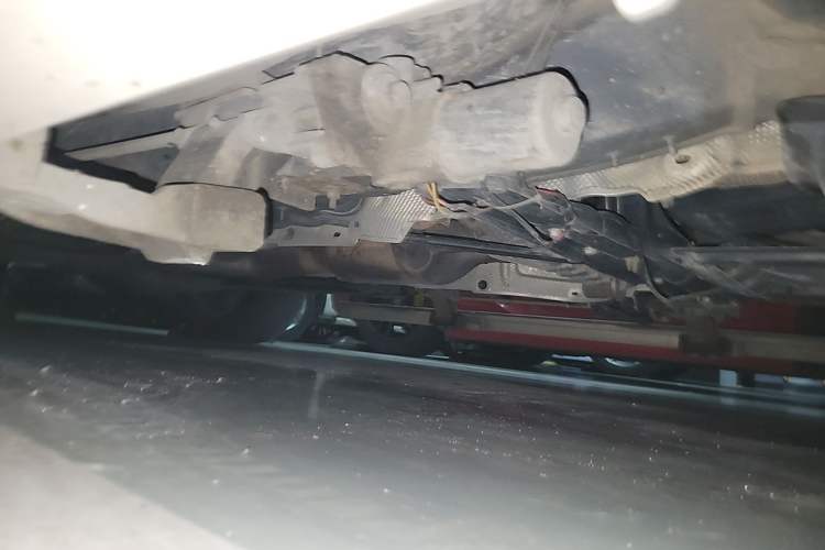 Used Mercedes-Benz GL-Class 2014 GL 400 4MATIC Dynamic Model Chassis Front Right