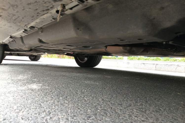 Used Mercedes-Benz GL-Class 2014 GL 400 4MATIC Dynamic Model Chassis Front Right