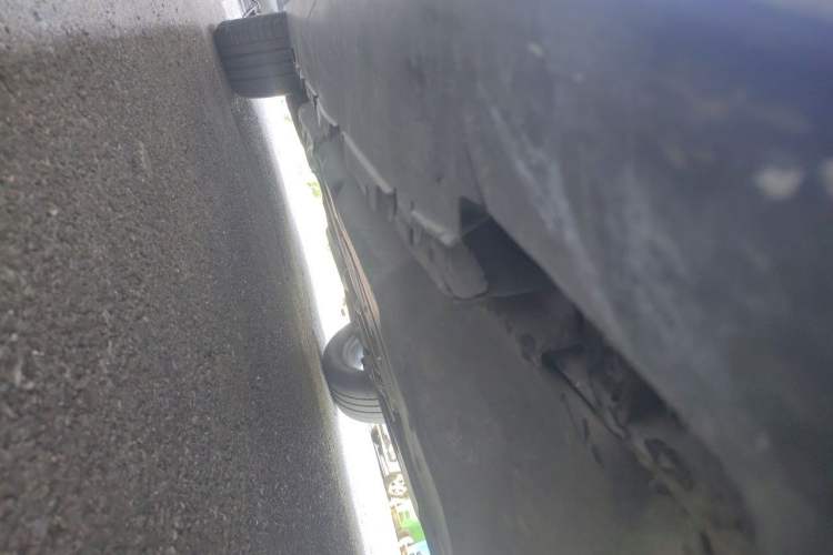 Used Mercedes-Benz GL-Class 2014 GL 350 CDI 4MATIC Chassis Front Right