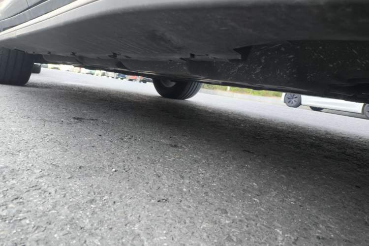 Used Mercedes-Benz GL-Class 2014 GL 400 4MATIC Dynamic Model Chassis Front Right