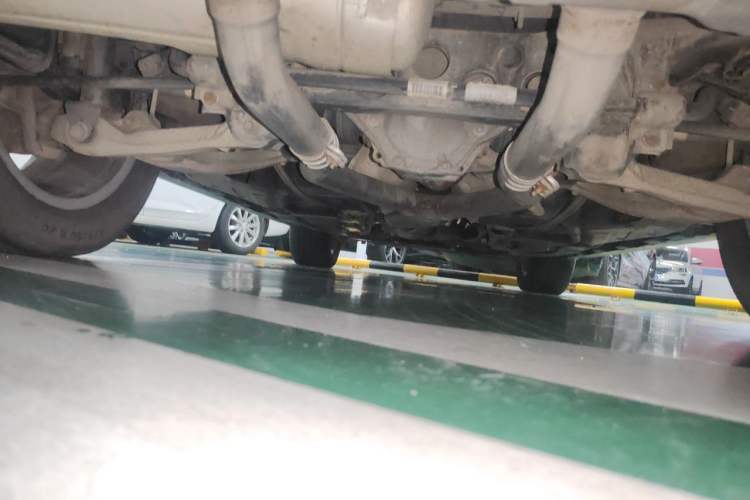 Used Mercedes-Benz GL-Class 2014 GL 400 4MATIC Dynamic Model Chassis Rear