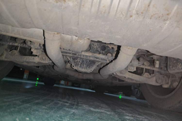 Used Mercedes-Benz GL-Class 2014 GL 400 4MATIC Luxury Model Chassis Rear