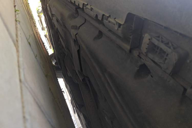 Used Mercedes-Benz GL-Class 2014 GL 400 4MATIC Dynamic Model Chassis Rear Left