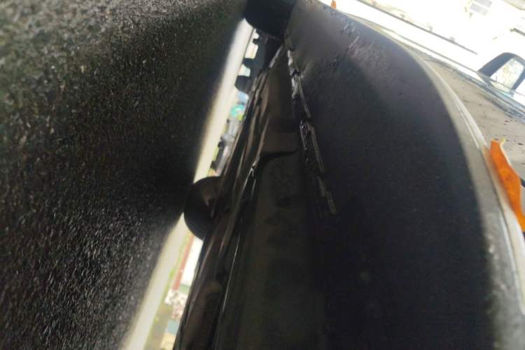 Used Mercedes-Benz GL-Class  Chassis Rear Left