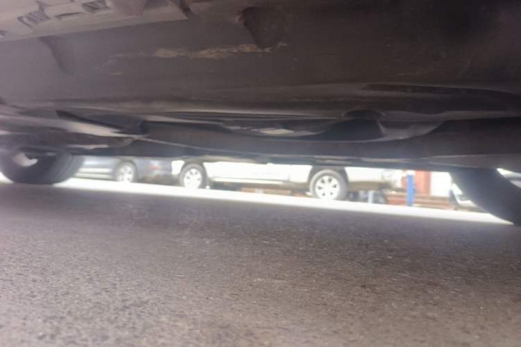 Used Mercedes-Benz GL-Class 2014 GL 400 4MATIC Dynamic Model Chassis Rear Left