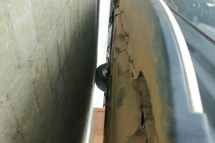 Used Mercedes-Benz GL-Class 2014 GL 350 CDI 4MATIC Chassis Rear Left
