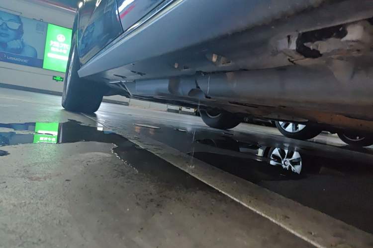 Used Mercedes-Benz GL-Class 2014 GL 400 4MATIC Dynamic Model Chassis Rear Left