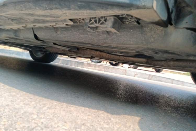 Used Mercedes-Benz GL-Class  Chassis Rear Left