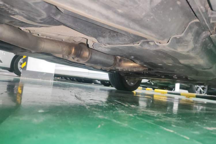 Used Mercedes-Benz GL-Class 2014 GL 400 4MATIC Dynamic Model Chassis Rear Right