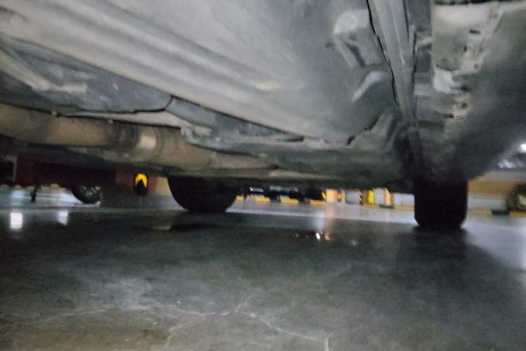 Used Mercedes-Benz GL-Class  Chassis Rear Right