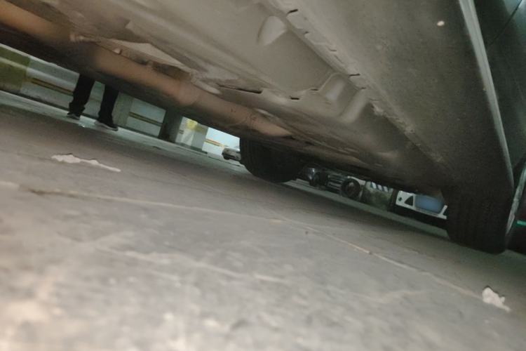 Used Mercedes-Benz GL-Class  Chassis Rear Right
