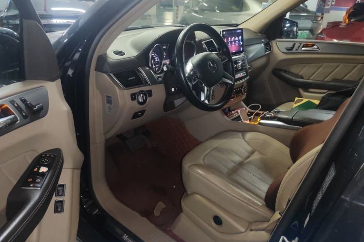 Used Mercedes-Benz GL-Class 2014 GL 400 4MATIC Dynamic Model Driver Seat