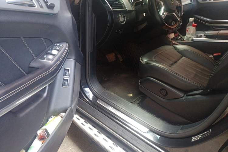 Used Mercedes-Benz GL-Class 2014 GL 400 4MATIC Dynamic Model Driver Seat
