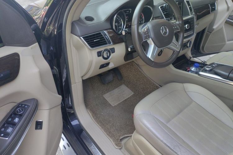 Used Mercedes-Benz GL-Class 2014 GL 350 CDI 4MATIC Driver Seat