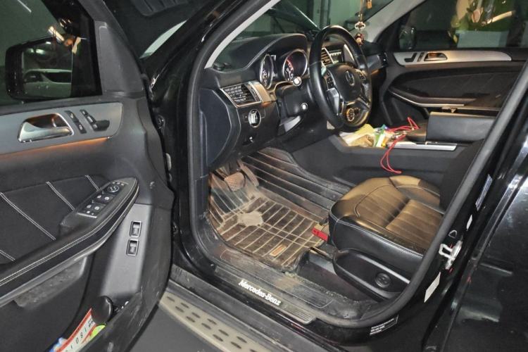 Used Mercedes-Benz GL-Class 2014 GL 400 4MATIC Dynamic Model Driver Seat