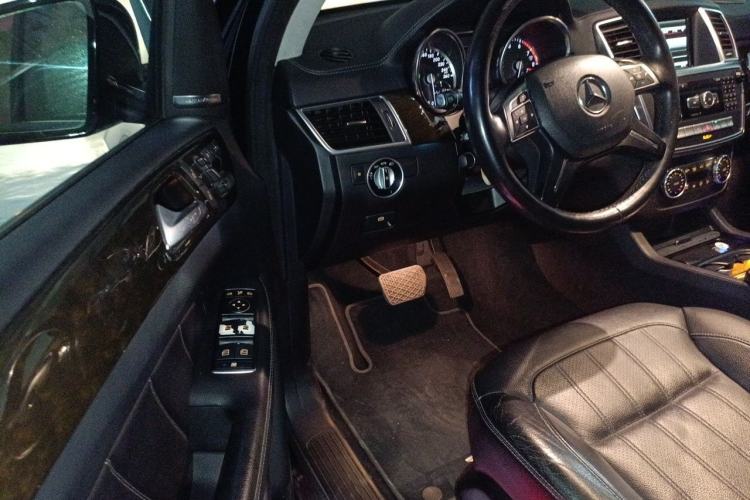 Used Mercedes-Benz GL-Class  Driver Seat
