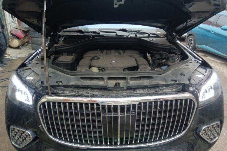 Used Mercedes-Benz GL-Class 2014 GL 400 4MATIC Dynamic Model Engine Bay