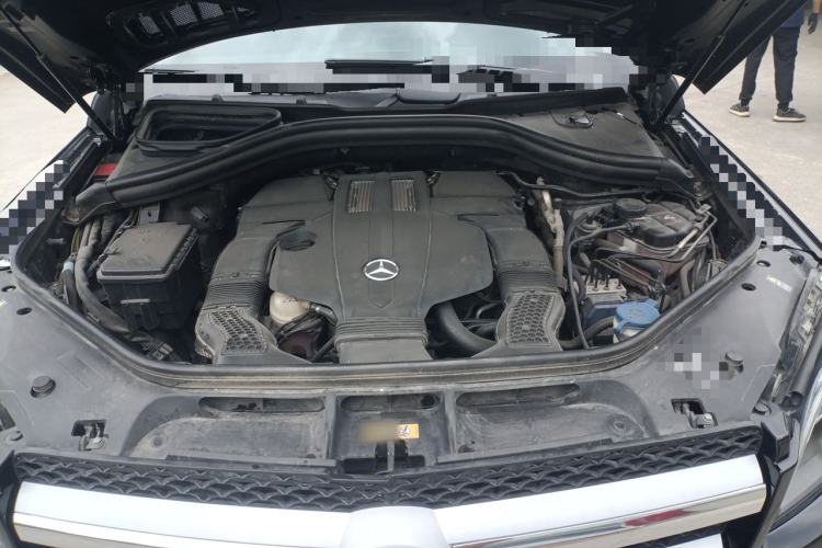 Used Mercedes-Benz GL-Class 2014 GL 400 4MATIC Dynamic Model Engine Bay