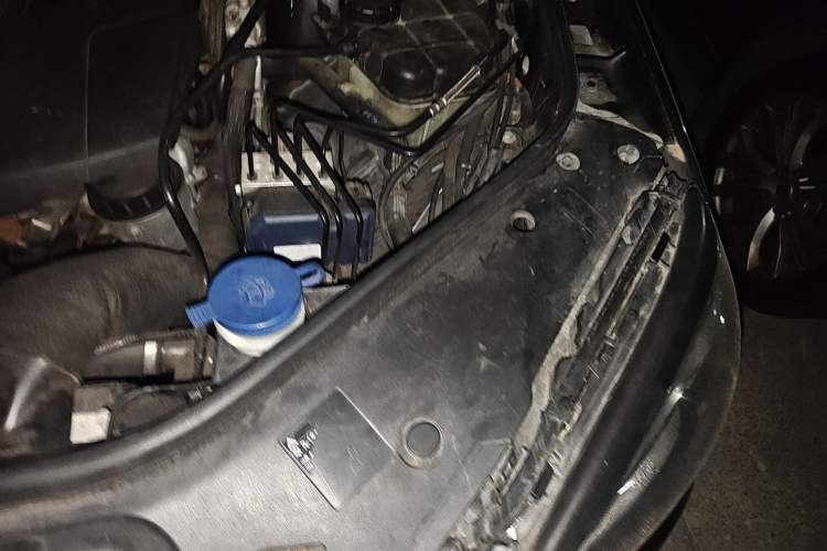 Used Mercedes-Benz GL-Class 2014 GL 350 CDI 4MATIC Engine Bay Left