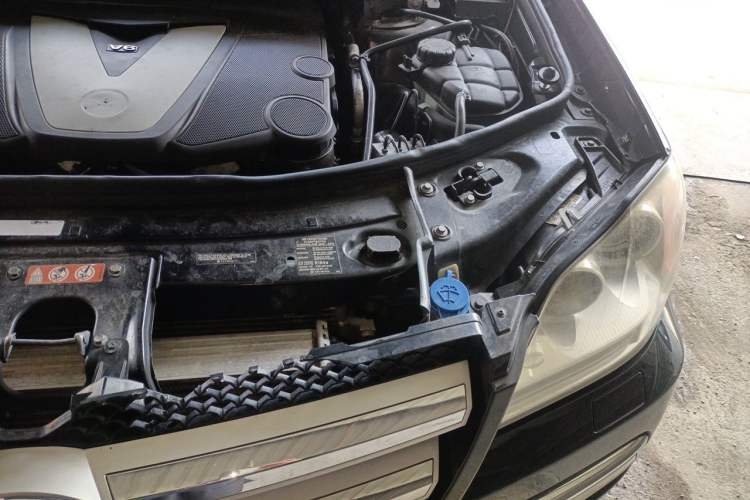 Used Mercedes-Benz GL-Class 2014 GL 350 CDI 4MATIC Engine Bay Left