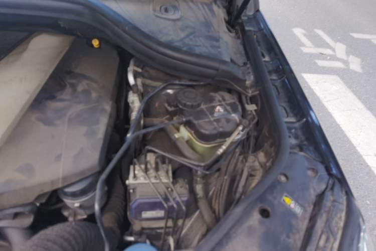Used Mercedes-Benz GL-Class 2014 GL 350 CDI 4MATIC Engine Bay Left