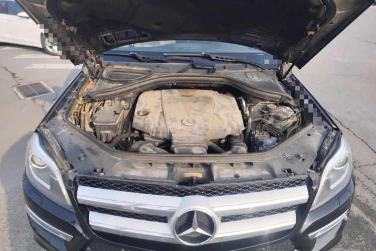 Used Mercedes-Benz GL-Class 2014 GL 350 CDI 4MATIC Engine Bay