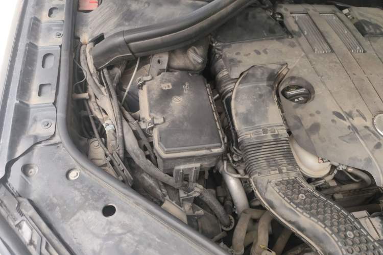 Used Mercedes-Benz GL-Class 2014 GL 400 4MATIC Dynamic Model Engine Bay Right