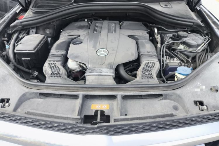 Used Mercedes-Benz GL-Class 2014 GL 400 4MATIC Dynamic Model Engine Bay