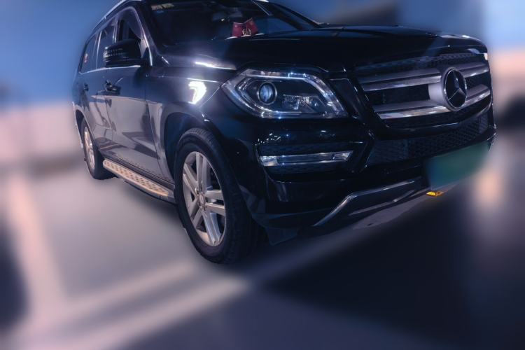 Used Mercedes-Benz GL-Class 2014 GL 350 CDI 4MATIC Front Right 45 Deg