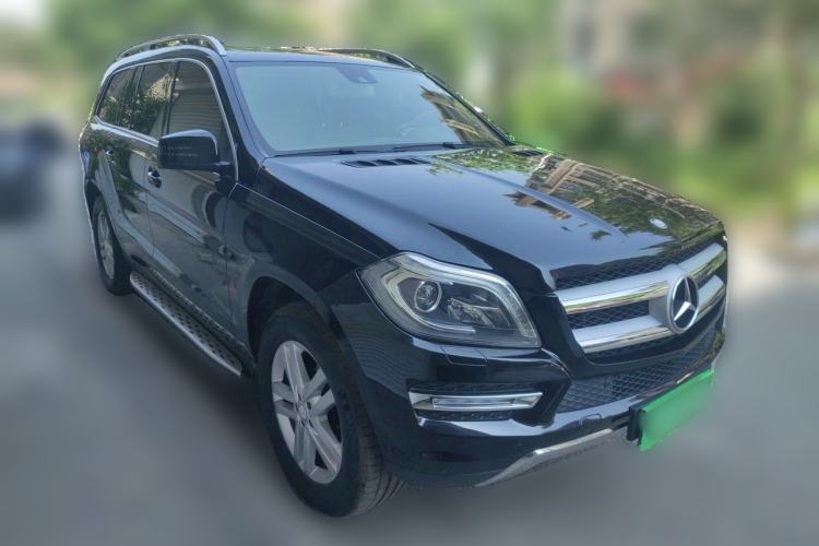 Used Mercedes-Benz GL-Class 2014 GL 350 CDI 4MATIC Front Right 45 Deg