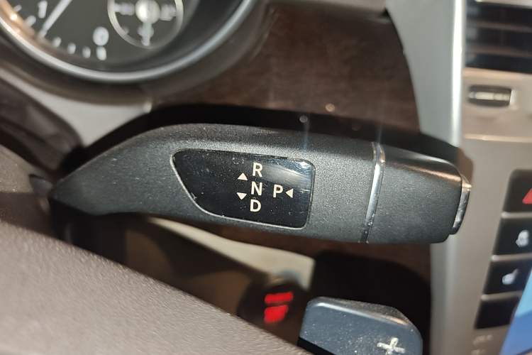 Used Mercedes-Benz GL-Class 2014 GL 350 CDI 4MATIC Gear Lever