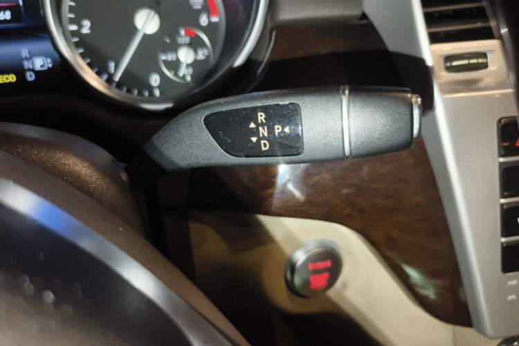Used Mercedes-Benz GL-Class 2014 GL 350 CDI 4MATIC Gear Lever