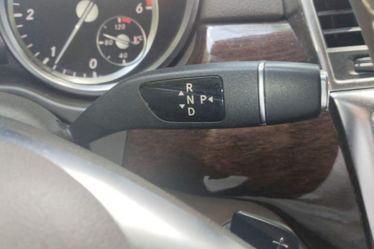 Used Mercedes-Benz GL-Class 2014 GL 350 CDI 4MATIC Gear Lever
