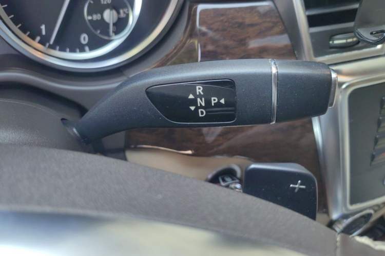 Used Mercedes-Benz GL-Class 2014 GL 350 CDI 4MATIC Gear Lever